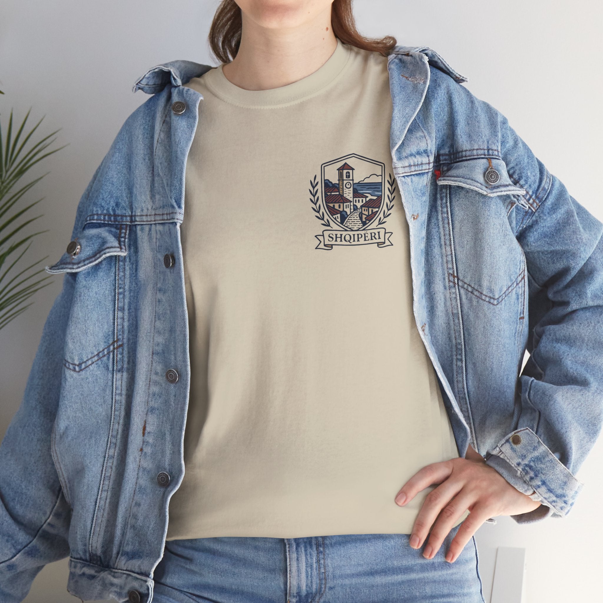 Preppy Shqipëri Emblem Shirt